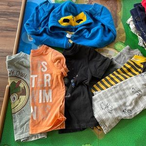 Lot of Boys 4T Clothing Tops